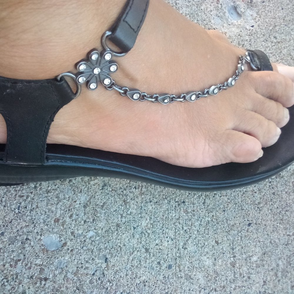 Rialto Womens Sandals Size 7 - Picture 3 of 8